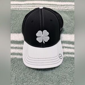 Black Clover 🍀 Live Lucky Black & White Clover Golf Lid L/XL